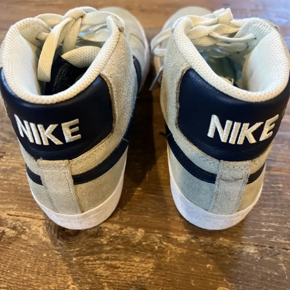 Nike SB Zoom Blazer Mid Mint Barley Green 864349-303 Men’s Size 5.5 EUC